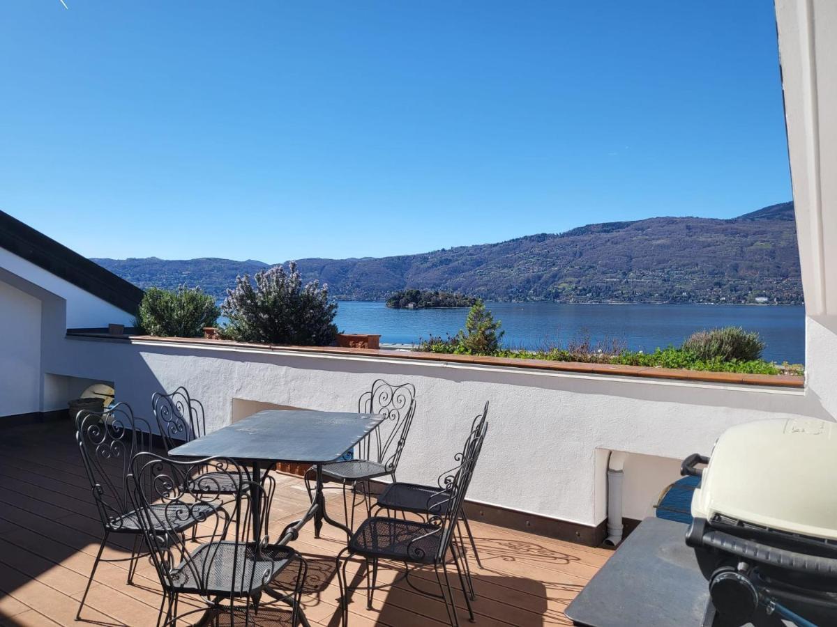 Appartamento Attico Dei Castelli Verbania Esterno foto