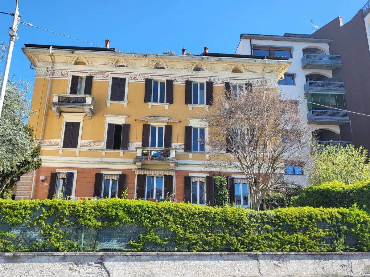 Appartamento Attico Dei Castelli Verbania Esterno foto