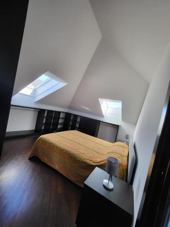 Appartamento Attico Dei Castelli Verbania Esterno foto